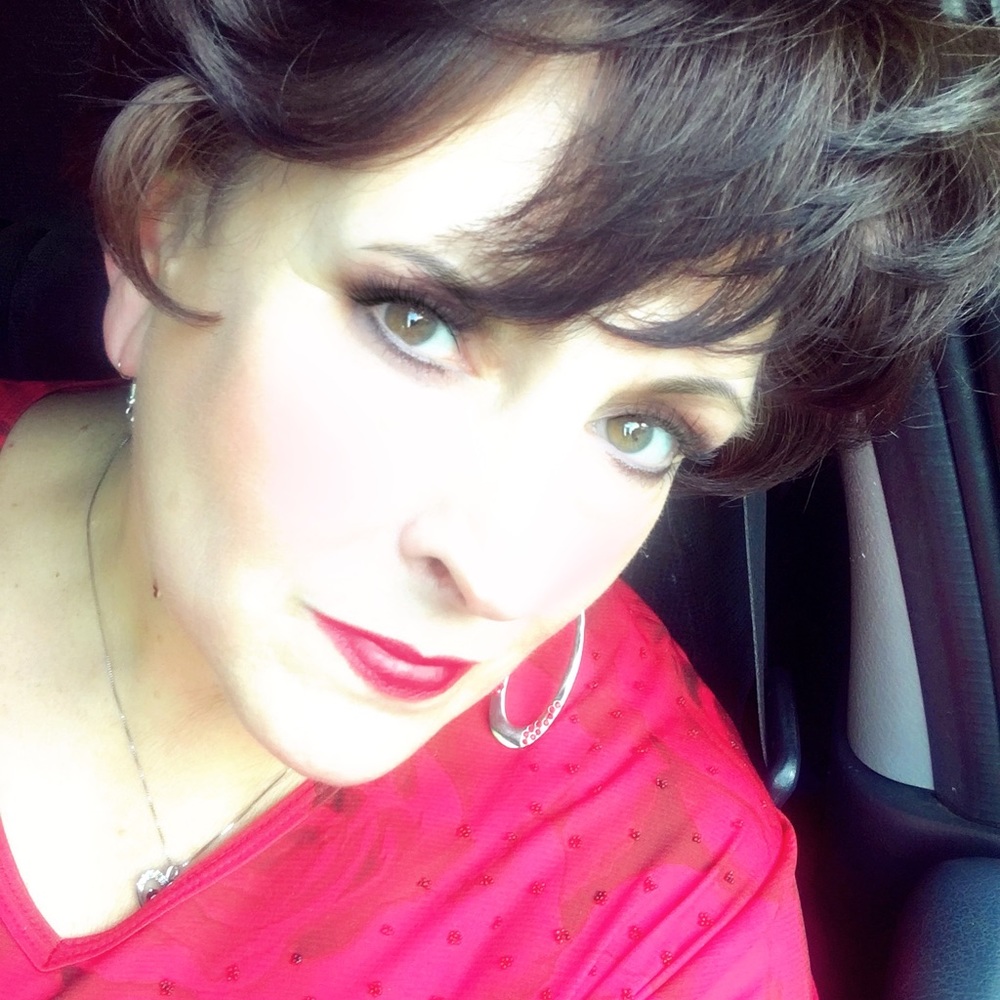 Meet your Posher, Brenda